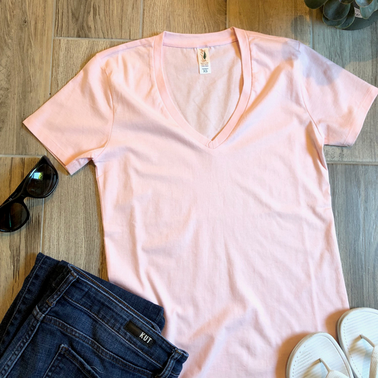Womens Ringspun Ring Spun Cotton 6.25 Ounce V-neck best bulk usa wholesale manufacturing tees tshirts hoodies women mens Private Label Manufacturer Bulk Mens Premium Heavy 100% Cotton 6.1 Ounce T-Shirt Bulk Wholesale Tees Hoodies USA Blank tee shirts Amazon FBA Reseller Seller Brand